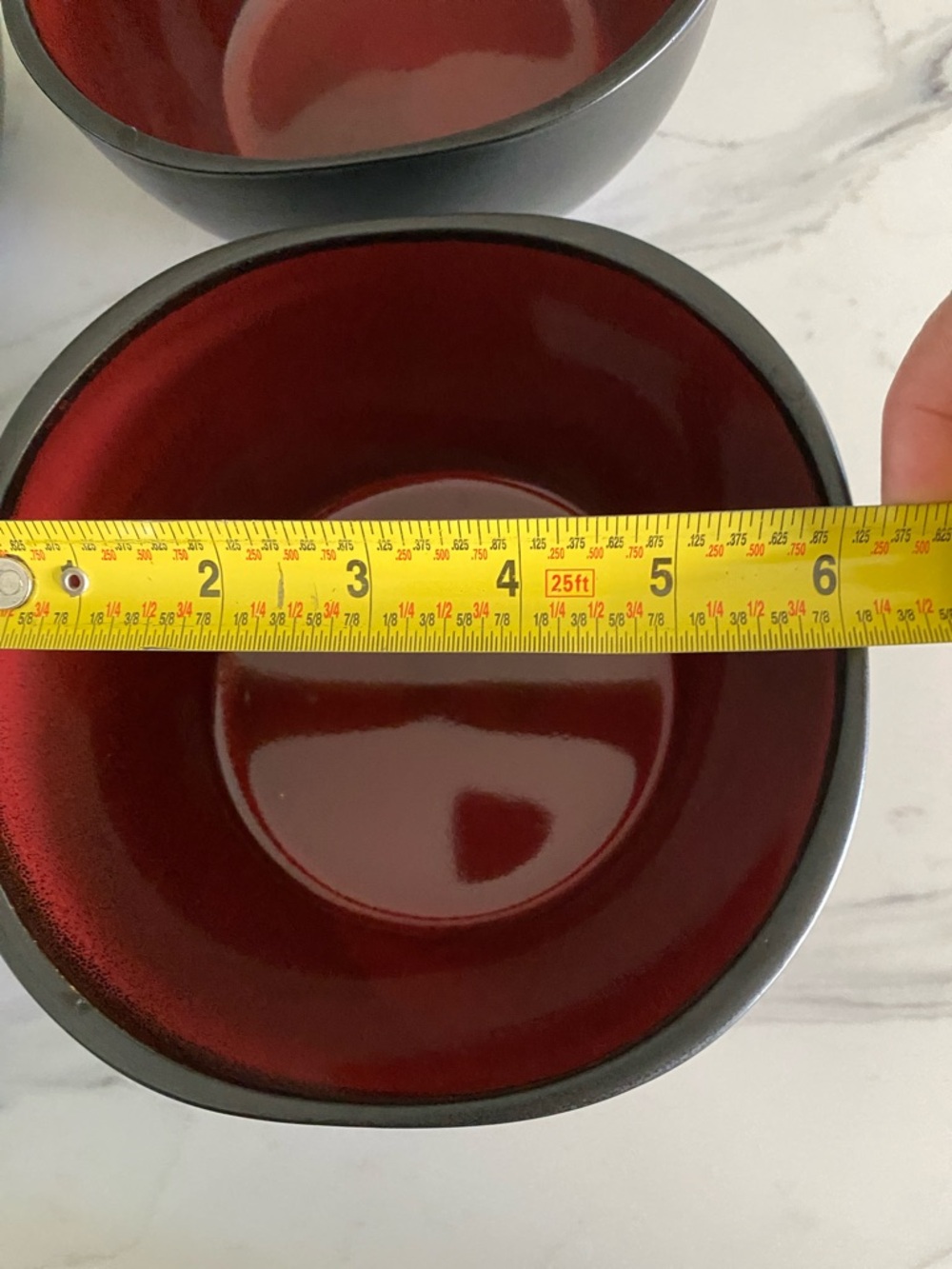 Red Ceramic Dinner Bowls - Set of 4 - Picture 3 of 8